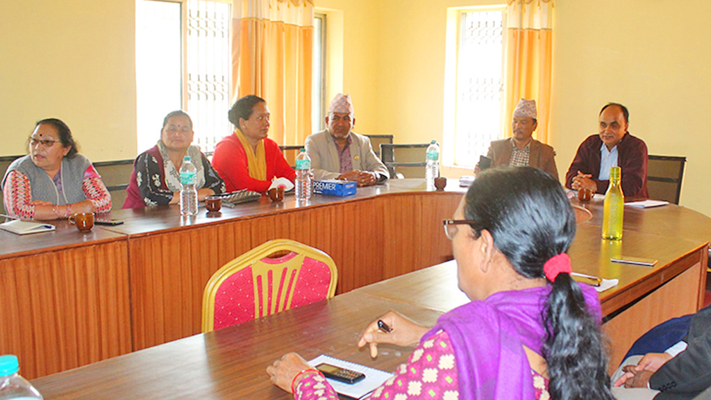 कर्णाली प्रदेश एमाले संसदीय दलको बैठकः फ्लोर क्रस गर्ने चार सांसदलाई ‘कारबाही’