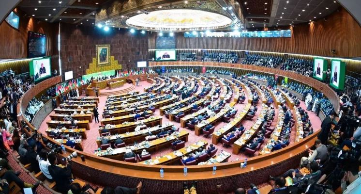 सम्पत्ति विवरण नबुझाउने १५९ सांसद निलम्बित