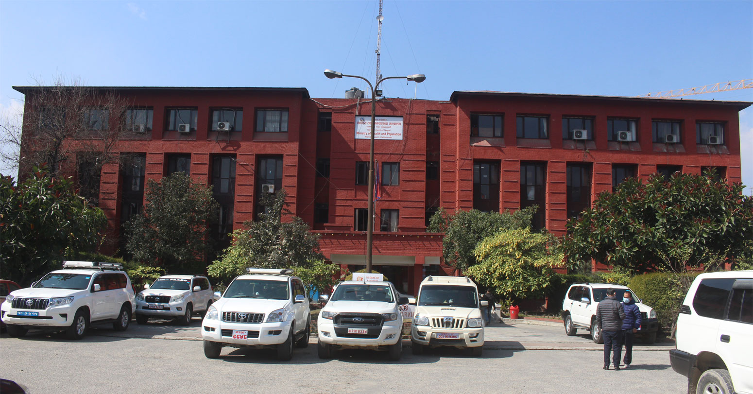 स्वास्थ्यकर्मीलाई निर्वाचनमा नखटाउन आग्रह