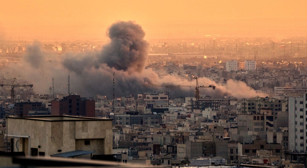 मध्यपूर्व जारी युद्धमा तनाव र आक्रमण बढ्दै