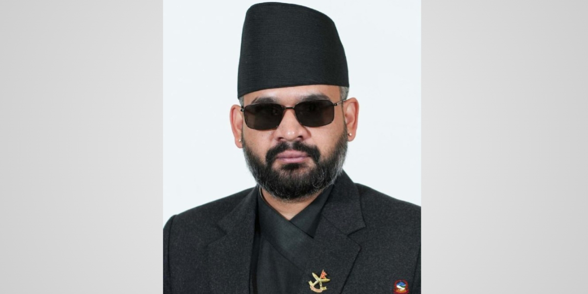 यस्तो छ प्रधानमन्त्री बालेनको अफिसियल फोटो 