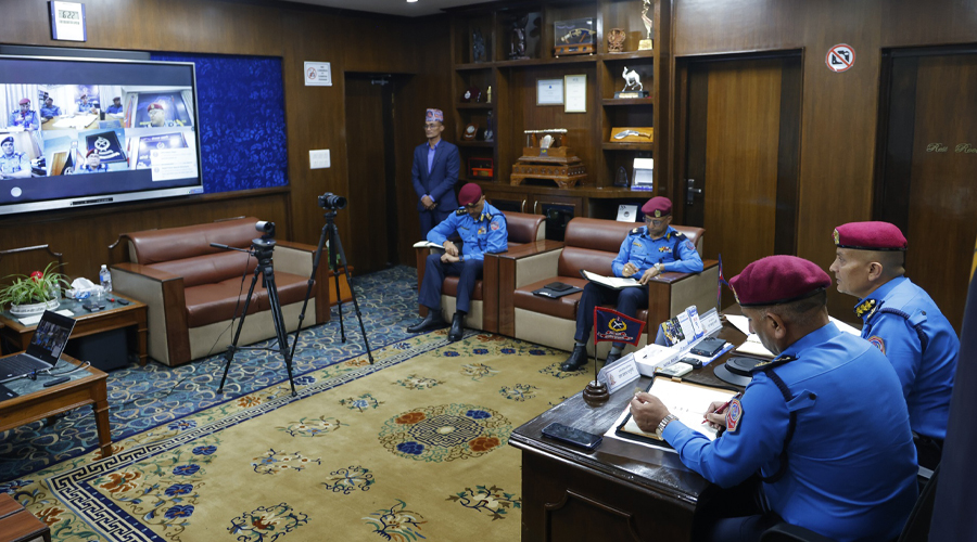 सेवा प्रवाहमा कुनै पनि कमी कमजोरी नहुने गरी कार्यसम्पादन गर्न आईजीपी कार्कीको निर्देशन