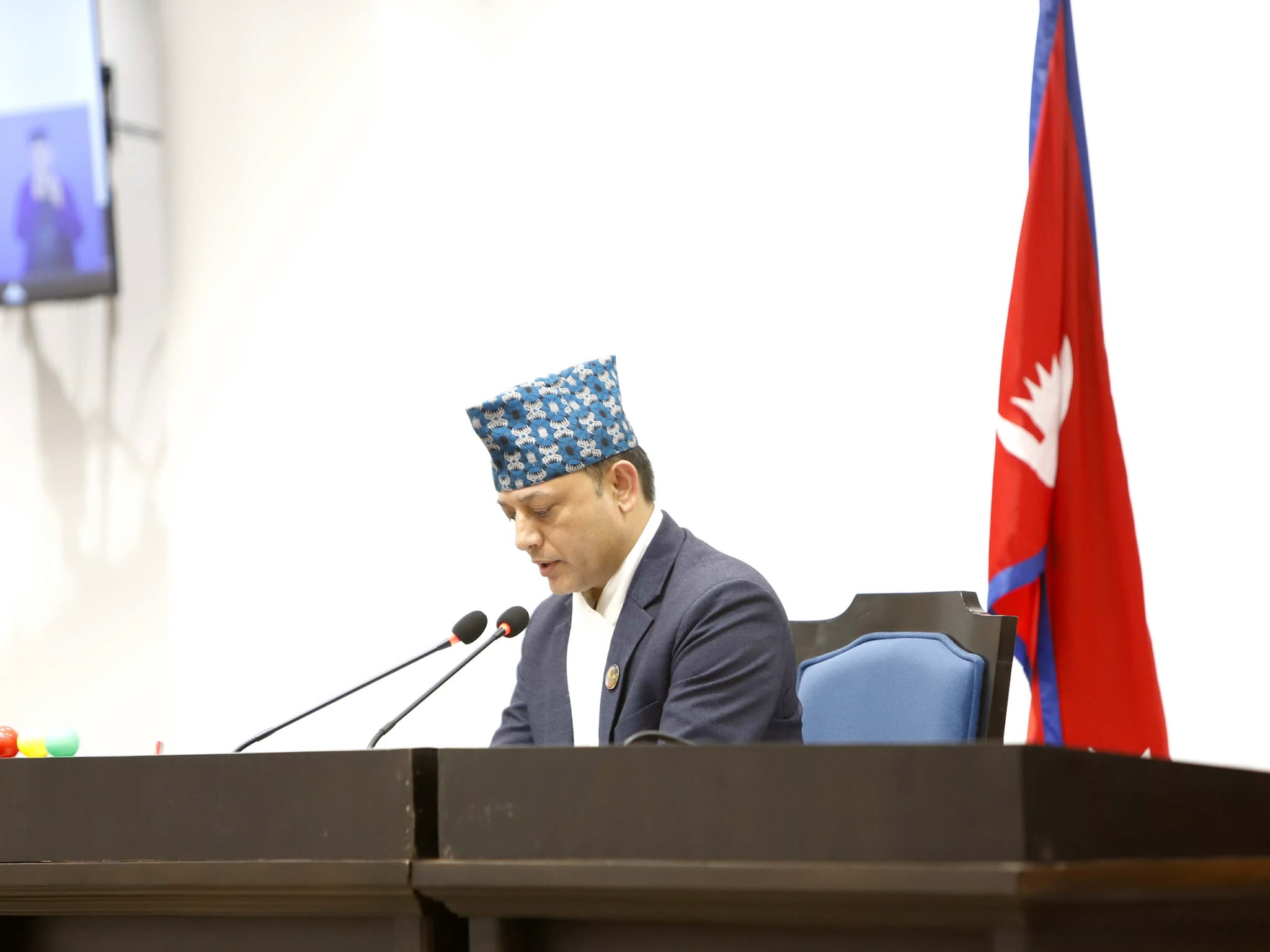 सांसदहरूमाथि छानबिन गर्न सभामुखले बनाए समिति