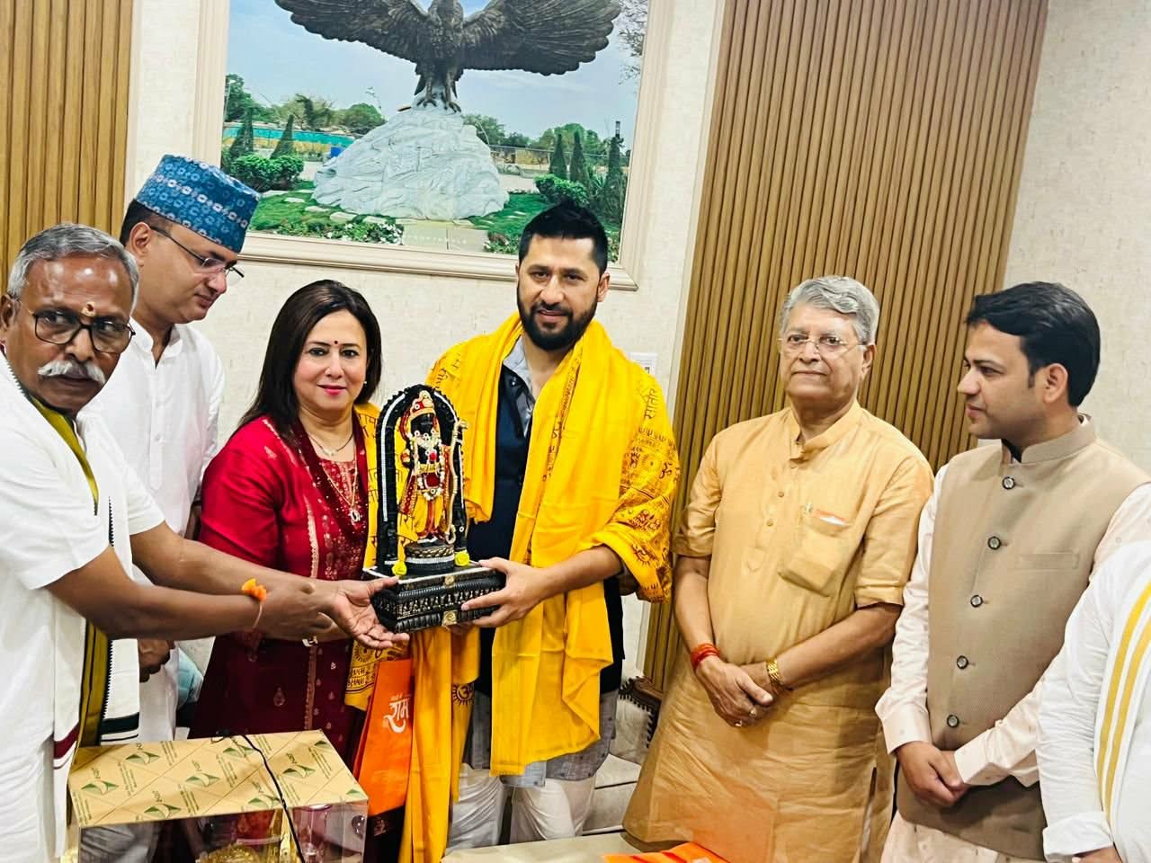 रास्वपा सभापति रवि लामिछाने पुगे अयोध्या