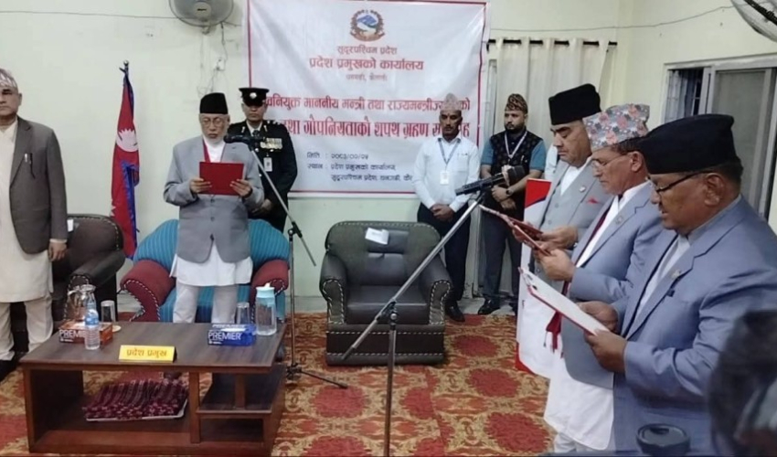 सुदूरपश्चिममा मन्त्रिपरिषद् पुनर्गठन, मन्त्रीहरूले लिए शपथ
