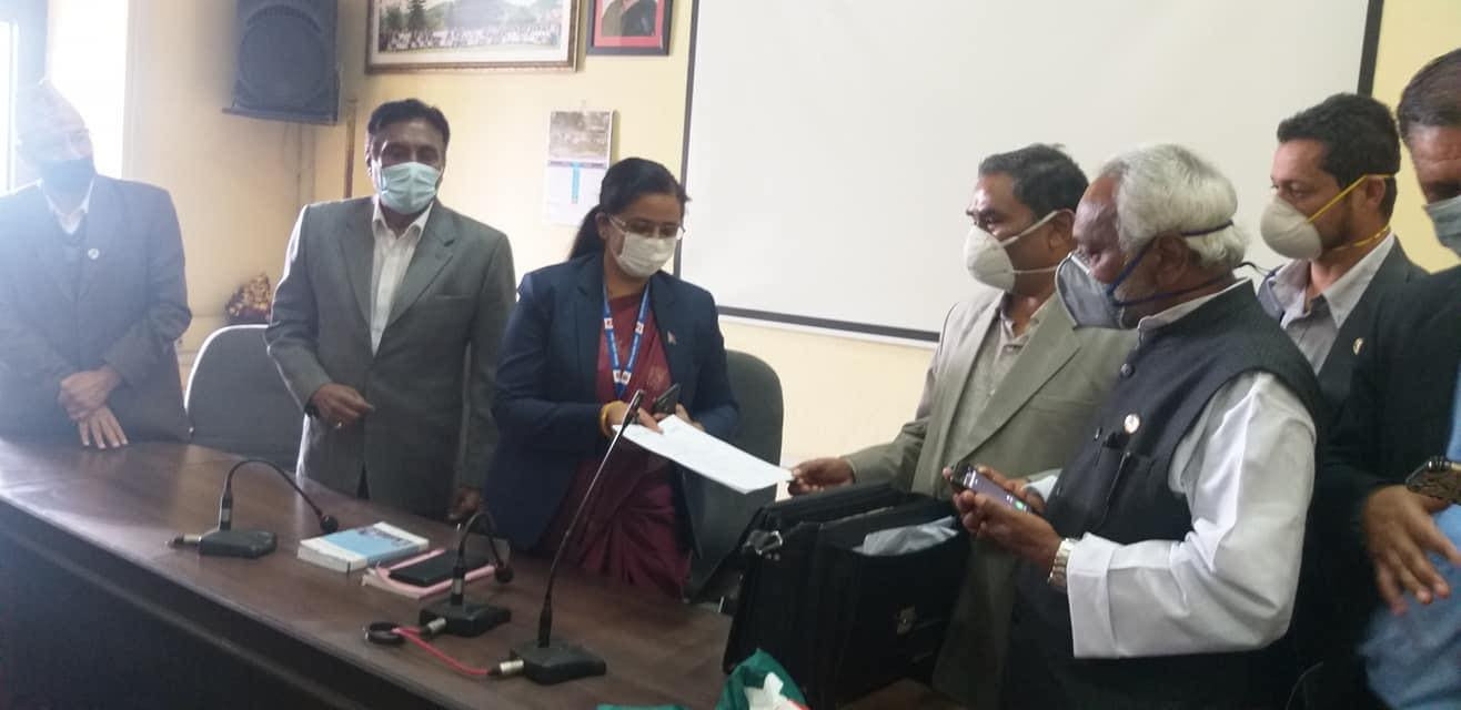 समाजवादी र राजपाकाे  नयाँ पार्टी निर्वाचन आयोगमा दर्ता