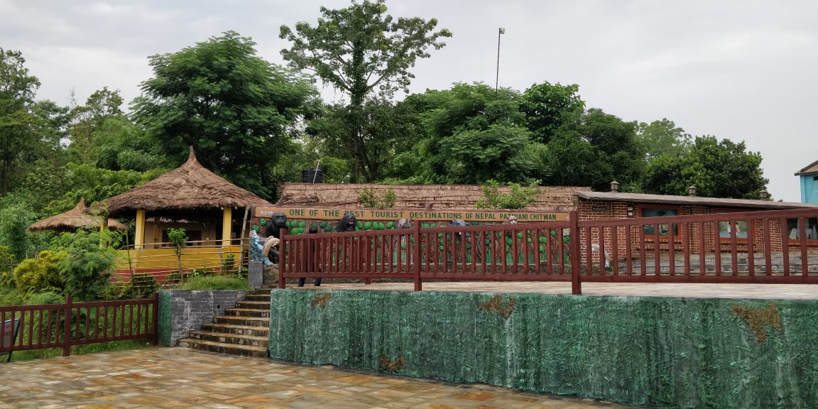सुनशान अम्ब्रेला स्ट्रिट