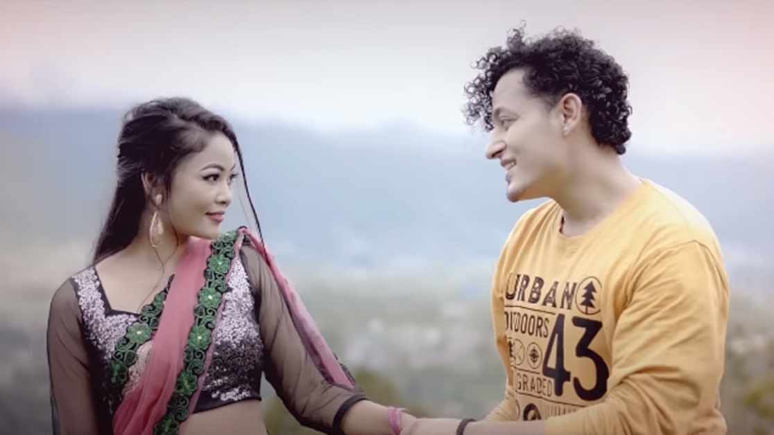 बसन्तको ‘साडी राम्रो’ बजारमा