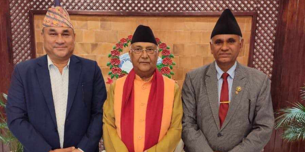 प्रधानमन्त्री ओली र  सुदूरका मुख्यमन्त्री शाहबिच भेटवार्ता