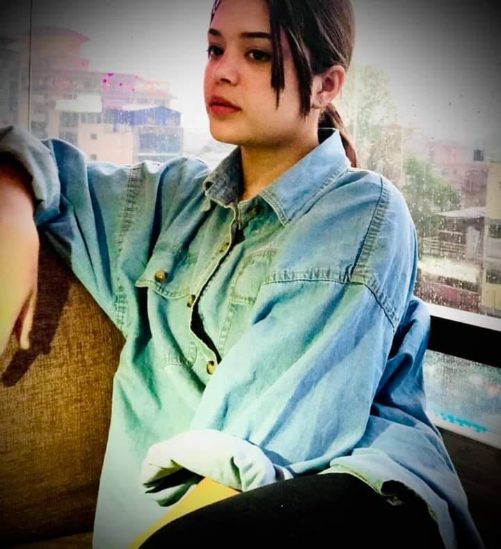 समिक्षा अधिकारीले लेखिन्, ‘तिम्रो लागि सधैं म हार्न सक्छु’