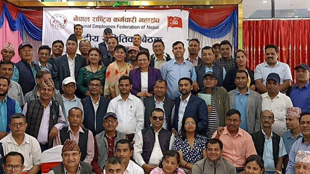 कर्मचारी महासङ्घको अध्यक्षमा श्रेष्ठ