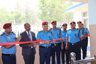 प्रहरी महानिरीक्षक कार्कीद्वारा सुर्खेतमा नवनिर्मित भवनको उद्घाटन