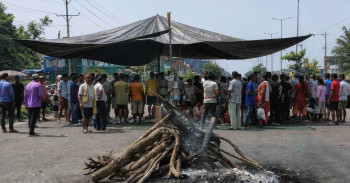 गरिमा चौधरीको न्यायका लागि वीरगञ्ज–पथलैया सडक खण्ड चौथो दिन पनि ठप्प