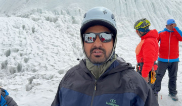 जन्मदिनमै सगरमाथाको शिखर चुम्ने लक्ष्यमा सरोज अर्याल