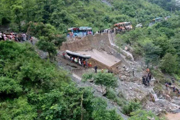 सिमलताल घटनाको एक वर्ष : अझै पत्तो छैन ३९ यात्रुको अवस्था