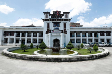 दलहरूलाई निर्वाचन आयोगको २० बुँदे निर्देशन, प्रत्यक्षतर्फ एकतिहाइ महिला उम्मेदवार अनिवार्य