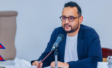 अध्यादेशबारे प्रश्न उठेपछि के भन्छन् प्रधानमन्त्रीका राजनीतिक सल्लाहकार शाह ?