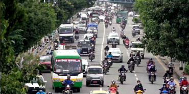 देशभर सार्वजनिक सवारीको नयाँ दर्ता किन भयो रोक्का ?