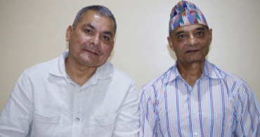 के धवलशमशेर र दुर्गा प्रसाईं पार्टी गठन गर्न लागेका हुन् ?