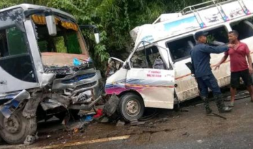 दुईवटा सवारीसाधन एकापसमा ठोक्किँदा एक जनाको मृत्यु