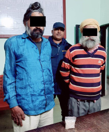 कैलालीमा हिरोइनसहित दुई भारतीय पक्राउ