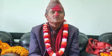 प्रचण्डलाई प्रधानमन्त्री बनाउने गल्ती एमालेले गर्दैन : थापा