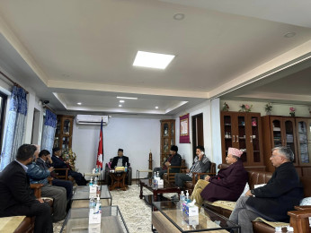 बालकोटमा नयाँ गठबन्धनः ओली, प्रचण्ड, रवि लामिछाने र लिङ्देनबीच छलफल जारी 