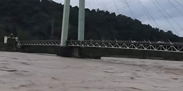 कर्णाली नदीको जल सतहले पार गर्‍यो खतरा तह, सतर्क रहन आग्रह