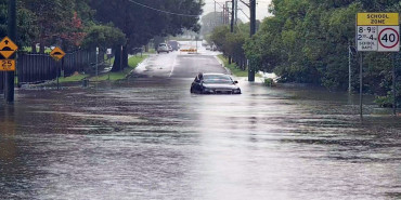 अस्ट्रेलियाको न्यू साउथ वेल्सका केही भागहरूमा भारी वर्षा र बाढी 