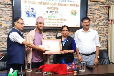 विश्वकप खेलेर आएका सन्दिप भरतपुरमा सम्मानित