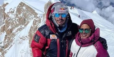 कतारी राजकुमारी थानीद्वारा अन्नपूर्ण आरोहण