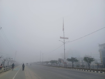 कैलाली-कञ्चनपुरमा बाक्लो हुस्सु (फोटो फिचर)