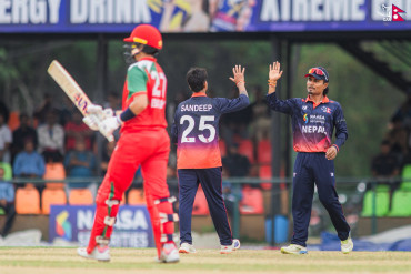 ओमानद्वारा नेपाललाई ३०६ रनको विशाल लक्ष्य