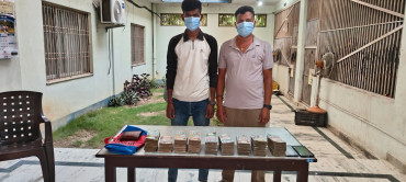 सर्लाहीमा स्रोत नखुलेको ३२ लाख नेपाली रुपैयाँसहित दुई जना पक्राउ