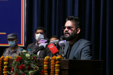 मेयर पदबाट मलाई आज राजीनामा दिन लगाउँदैछन्: बालेन