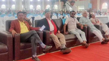पक्राउ पूर्जी जारी भएका एमाले सांसद पन्थी प्रधानमन्त्री सहभागी कार्यक्रममा उपस्थित