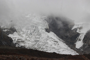 हिमपहिरोमा परेर जुम्लाका तीन जनाको मृत्यु