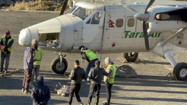 चीलसँग ठोक्किएको तारा एयरको जहाजको अवस्था के छ ?