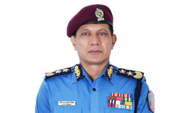 प्रहरीमा सेवा अवधि हट्दै, आइजिपीमा सिंहकै निरन्तरता