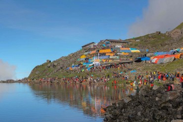 शुरु भयो गोसाईकुण्ड मेला