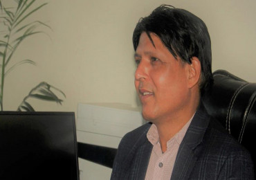 रेल्वेका महाप्रवन्धक भन्छन् – अर्थ मन्त्रालय जानु पर्दा कसाहीखाना गए झै लाग्छ, त्यहाँ साँढेहरु मात्रै बस्छन