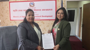 झापा गाउँपालिकालाई ‘प्राकृतिक संकटग्रस्त क्षेत्र’ घोषणा गर्न माग गर्दै खुस्बु ओलिको कृषि मन्त्रीलाई पत्र 