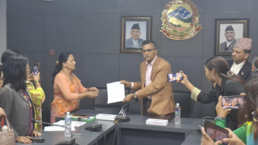 बहुविवाहलाई छुट दिने कानून रोक्न महिला संघको आग्रह
