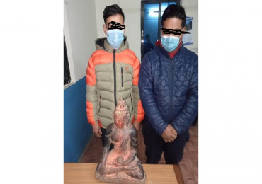 मन्दिरबाट ऐतिहासिक मूर्ति चोरी गर्ने दुई जना पक्राउ