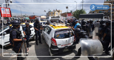 काठमाडौंमा ट्याक्सी चालकहरु किन उत्रिए प्रदर्शनमा ? दुर्गा प्रसाईको भुमिका के हो ?