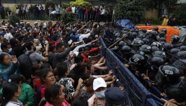 बचतकर्ताको रकम फिर्ता गर्ने प्रक्रिया अघि बढाउने सहमतिपछि सहकारी बचतकर्ताको आन्दोलन स्थगित