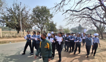 इनिशा बिकको न्यायको माग गर्दै विद्यार्थी प्रदर्शन