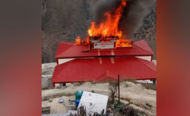गाउँपालिकाको भवनमा आगलागी, सीसीटीभी फुटेज अध्ययन गरिँदै