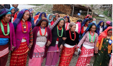कनकासुन्दरी गाउँपालिकाको वडा नम्बर ३ बालविवाहमुक्त घोषणा, खुसीयालीमा नाचगान
