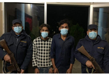 लागूऔषध कारोबारी दुई भारतीय नागरिक पक्राउ